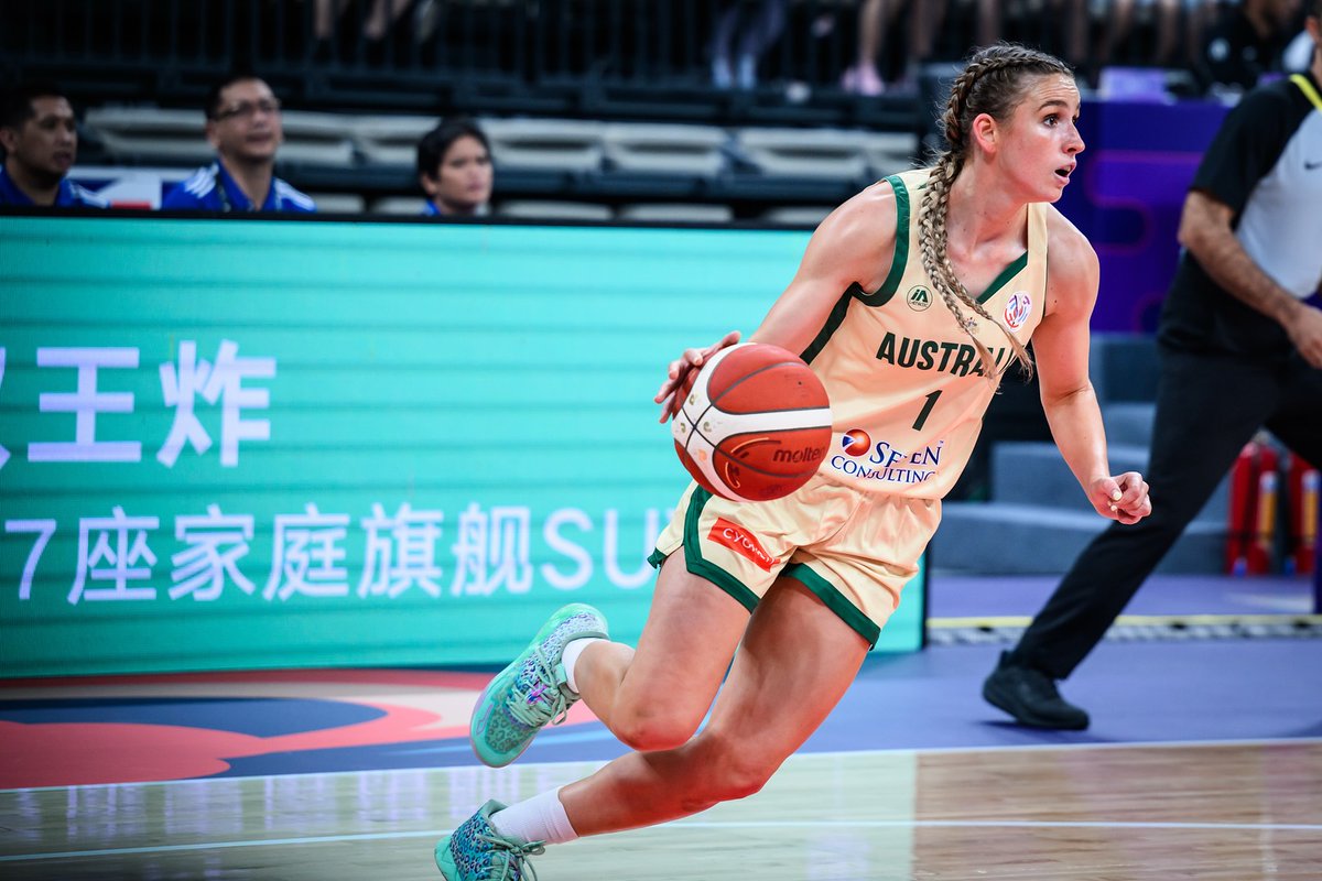 TownsvilleFire's tweet image. Opals win 105–34 🇦🇺🔥
Miela Goodchild: 19 pts (7/10 FG)
Courtney Woods: 11 pts (5/6 FG)
Abbey Ellis: 8 pts, 3 reb, 9ast, 2 stl
Alex Fowler: 11 pts, 5 reb, 5 ast
The Fire fam is everywhere! 💪
📺 Watch them vs Lebanon tonight, 6:30pm AEST
#AsiaCupWomen #TownsvilleFire