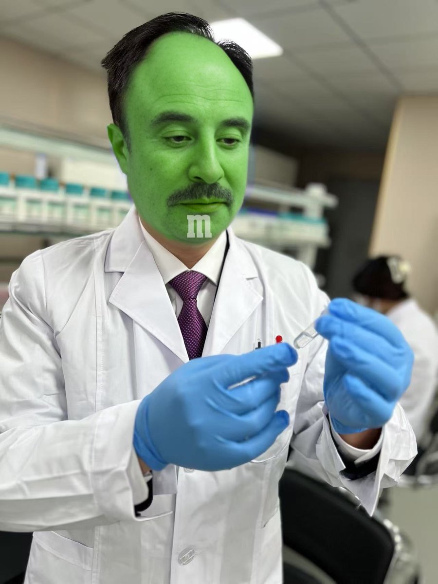 Damn, Mars fucked me up, out of everyone, they chose Dr Phil and extracted the DNA from his testicles to produce me, they could have picked someone else, smh.