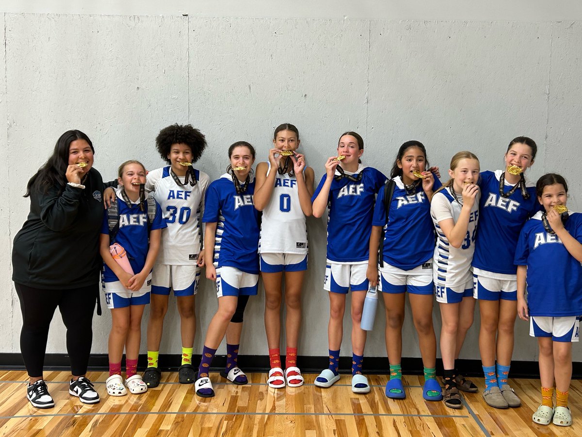 AEF_Academy's tweet image. HUGE Congrats to our teams who won their divisions in their tournaments this weekend!! 🥇🥇🥇

15U Blue - @thephcircuit
7th Blue - @thephcircuit
6th Girls - Sioux Falls SESD

#AttitudeEffortFocus