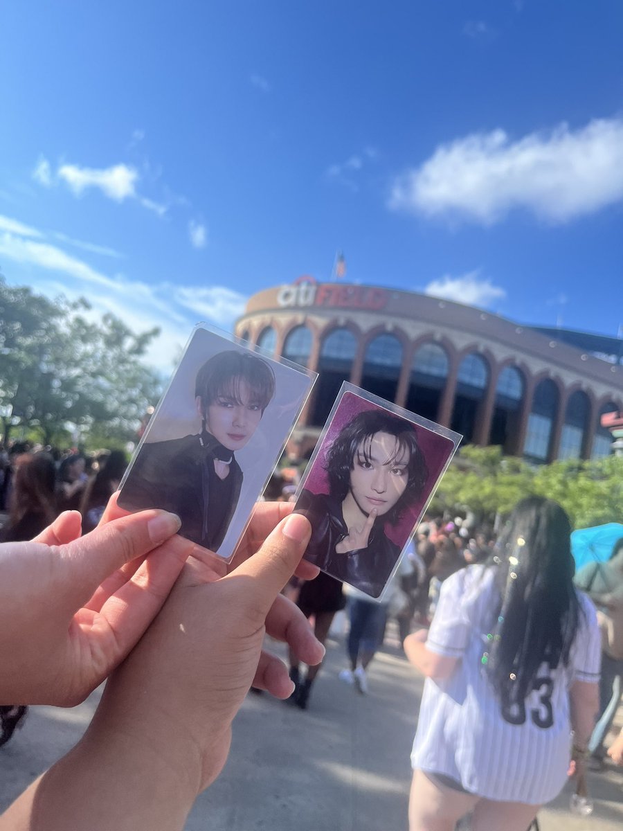 D0NUTKITSUNE's tweet image. tae.แ
Another day another concert
Ateez here I come ๐