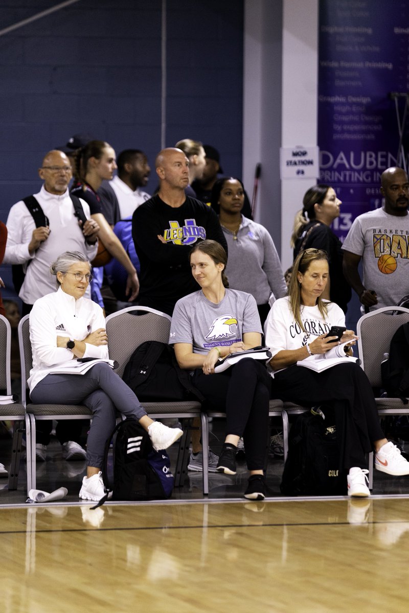 janpowersmedia's tweet image. Spotted some @AshlandWBB coaches on the baseline this weekend hunting for some new Eagles at @SelectEventsBB.