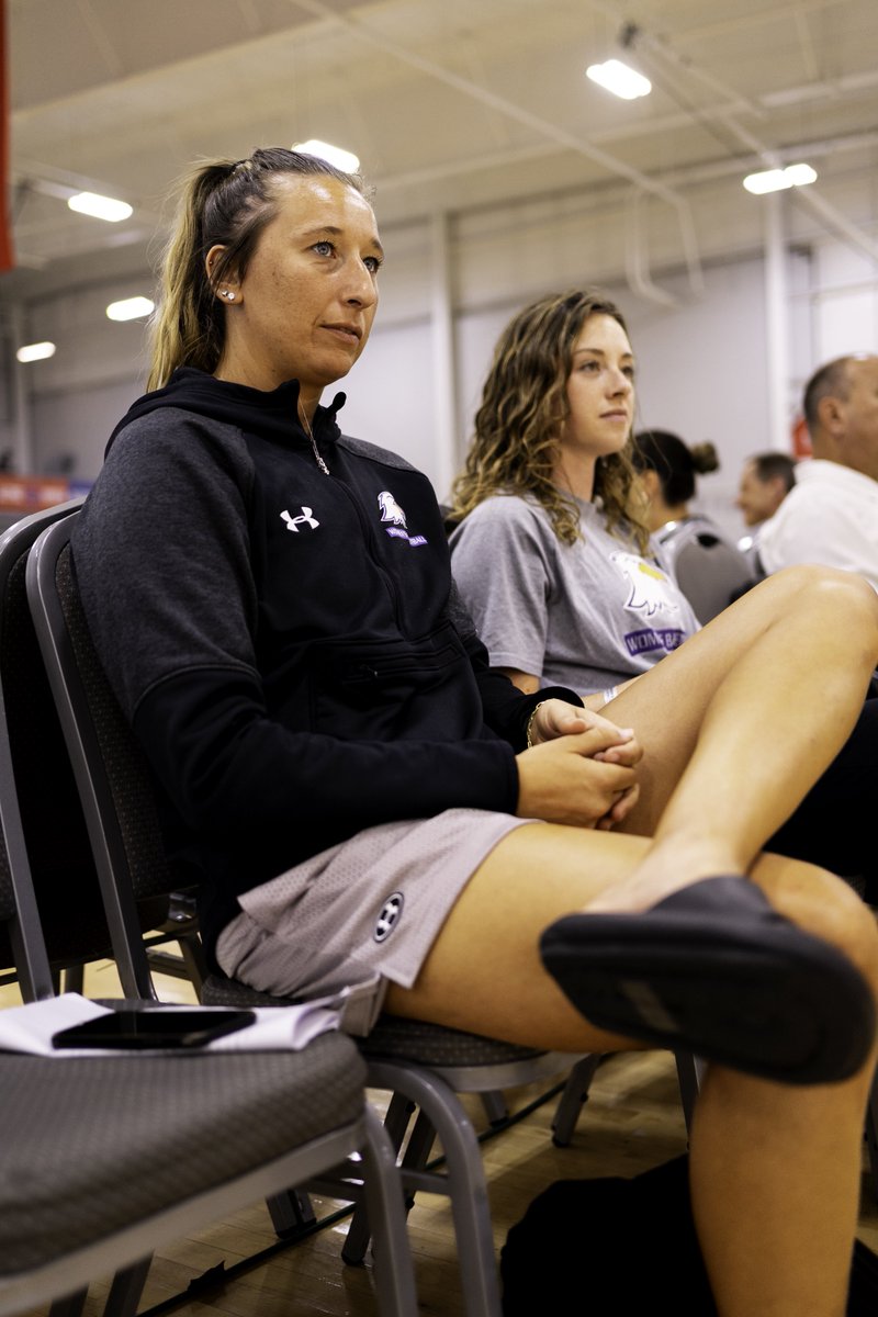 janpowersmedia's tweet image. Spotted some @AshlandWBB coaches on the baseline this weekend hunting for some new Eagles at @SelectEventsBB.