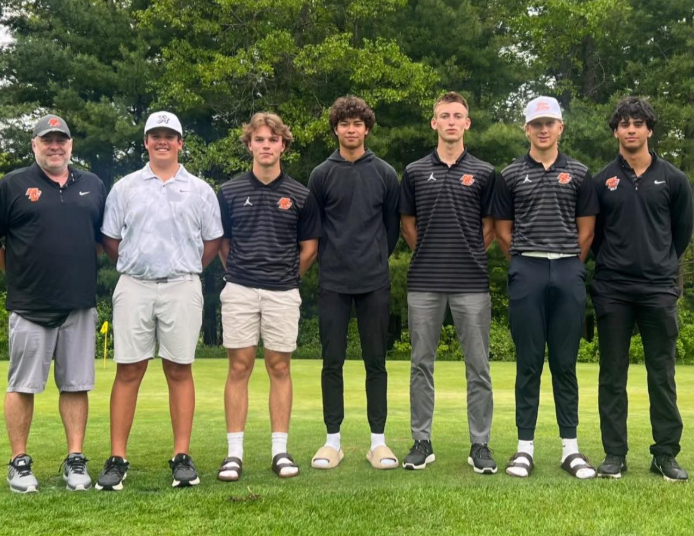 CassiusBont's tweet image. A few highlights of mine from playing golf this past season at Byron Center High School. It was my first year playing on the team.
Missed the state meet by one stroke on a playoff hole.
Made the all conference team.