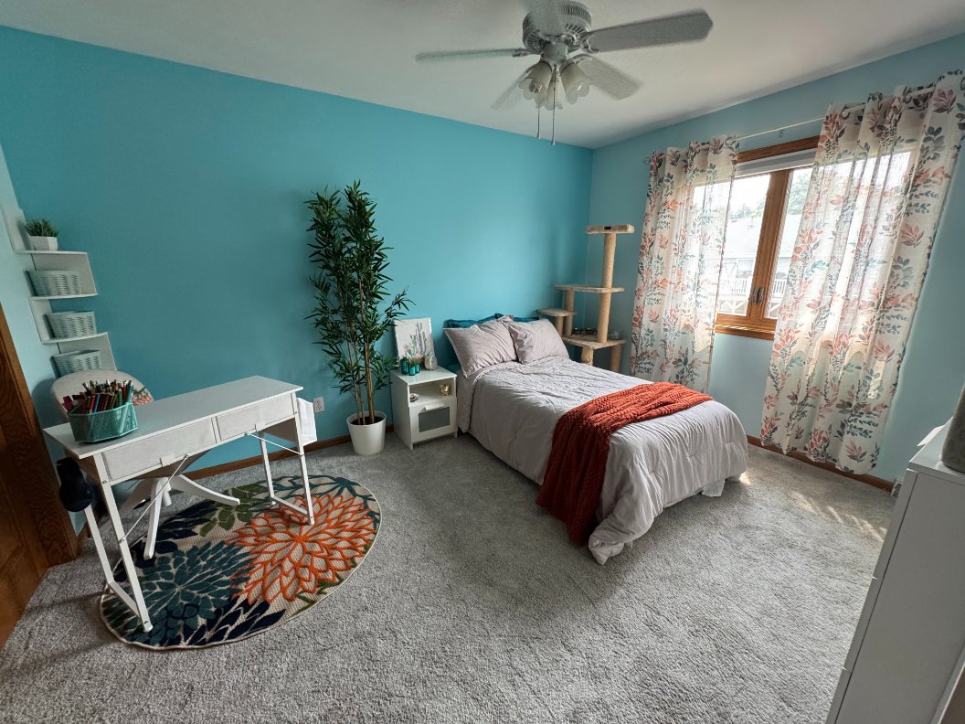 Emmonspired's tweet image. I spent the ENTIRE weekend converting Ruby’s Room from little kid to big kid status. This is my progress, before & after. I’m trying to turn her room into her own “apartment” because she will never be in a position to live on her own. So I’m trying to make it like a studio apt!