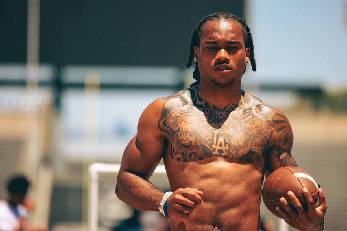 _doughboyspeedy's tweet photo. Back in the lab🧪 https://t.co/cIG8bpQOkf