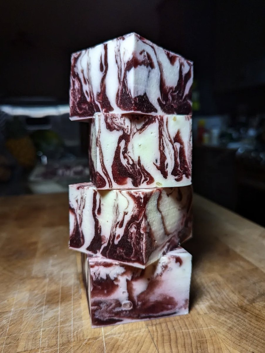 WestonAPrice's tweet image. High Protein Gummies! Our recipe of the week includes a blackberry/blueberry mix, dark cherry and peaches and cream variations ... or plain without fruit! Spencer Clanin, recipe author, enjoys these for breakfast before a day of manual labor. westonaprice.org/high-protein-g…