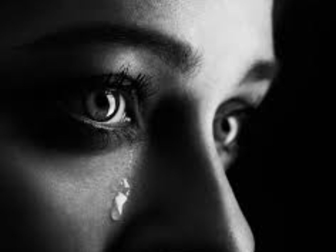 كل من زار صفحتي شعر بمقدار حبي لك ومدى اشتياقي لك الا انت لم تقدر حبي واشتياقي لك وتعبي لاجلك للاسف الشديد ..
اللهم انت حسبي ونعم الوكيل على كل من خدعني وكذب ومثل والف القصص علي كي يختبيء مثل اللص ثم تظاهر بانه مظلوم ..اللهم اجبرني جبرا يليق بعظمتك انك على كل شيء قدير ...