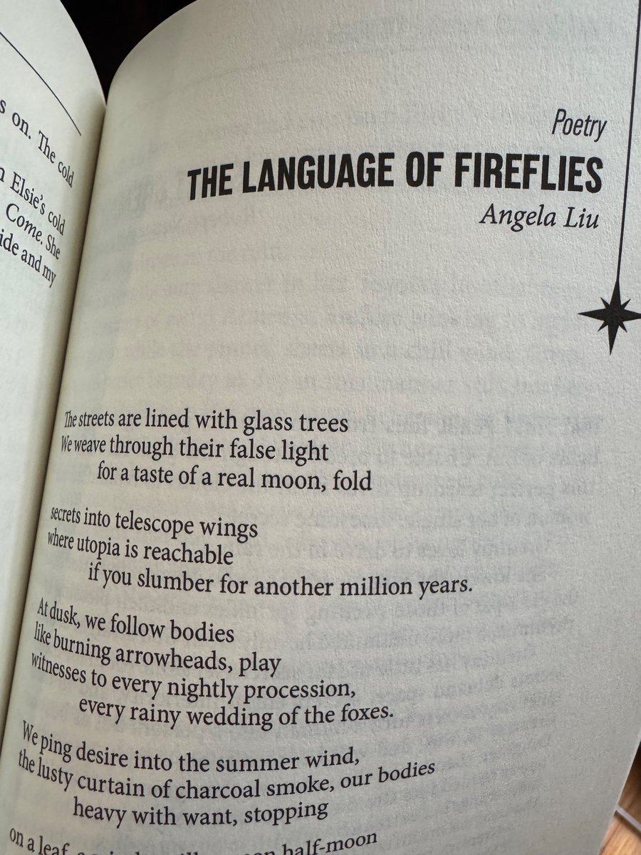 liu_angela's tweet image. Someday I’d like to have a whole shelf of contributor copies. Huge thanks to @thedeadlands for letting me add this gorgeous book to my collection and for giving my poem “The Language of Fireflies” a home.
psychopomp.com/deadlands/issu…