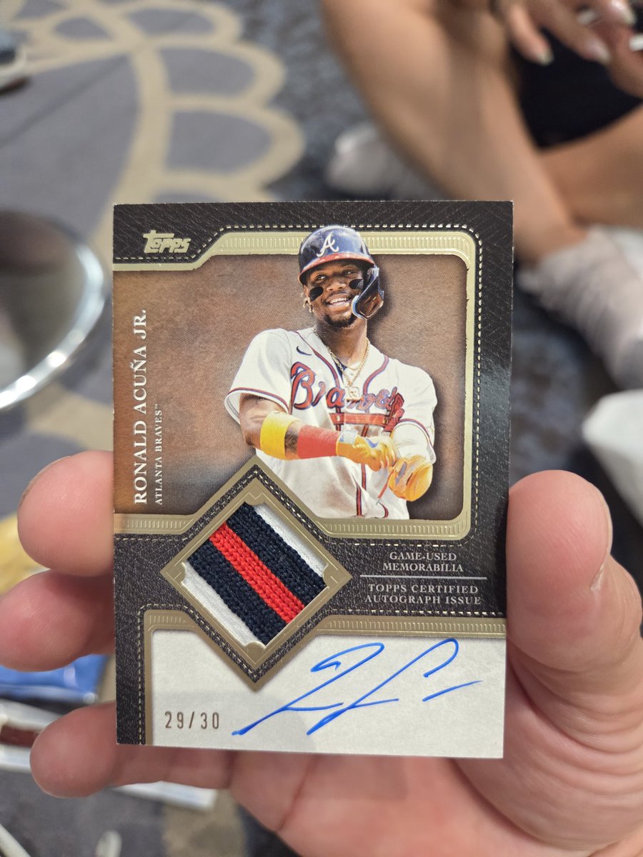 dereleeke's tweet image. Did the wrapper redemption @topps booth at the allstar village. Luck was with me in those few packs