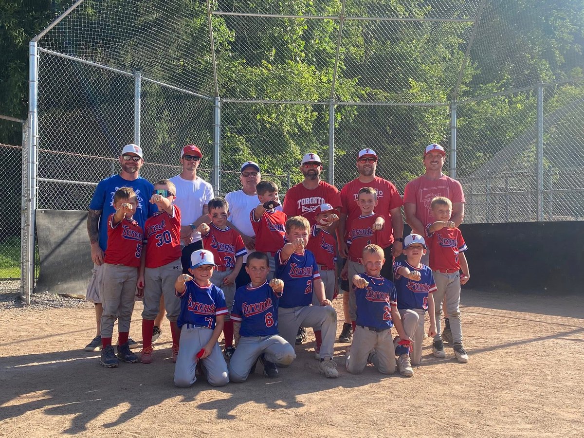 Toronto Pinto All-Star Team bringing home the rings !! 🏆⚾️

#FutureIsBright 😎