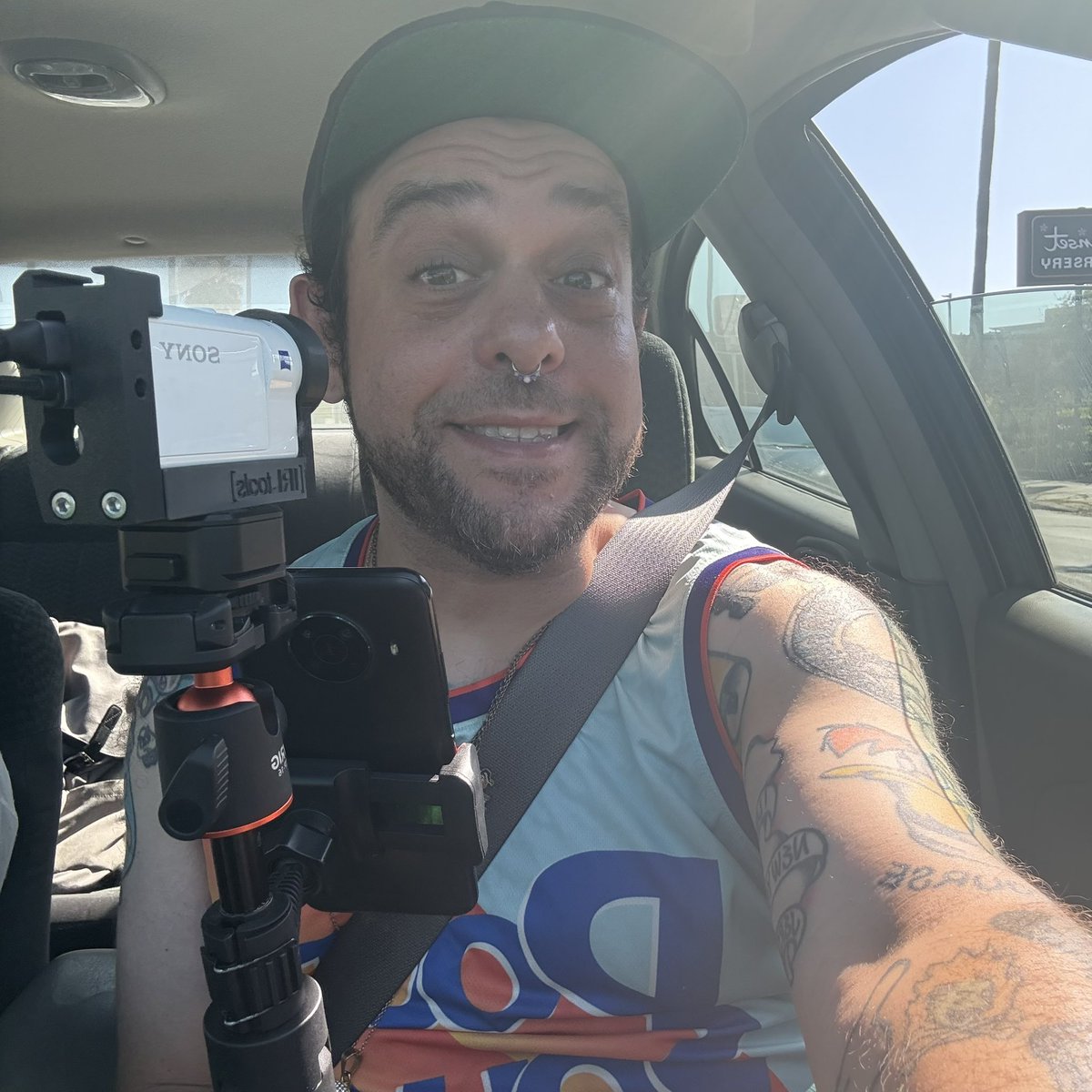 IRL IN LOS ANGELES!!!

Twitch.tv/doodybeard
Kick.com/doodybeard