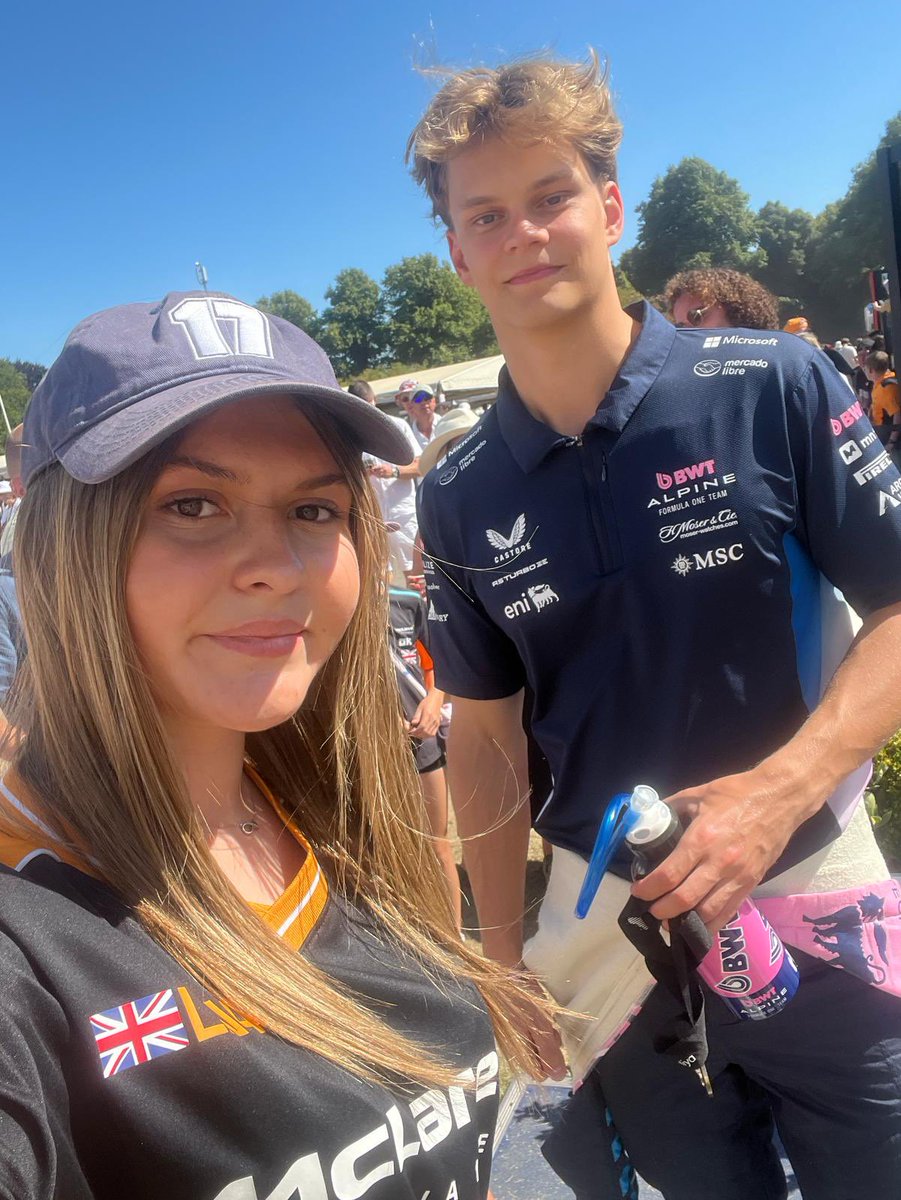 sean crompton tweet media