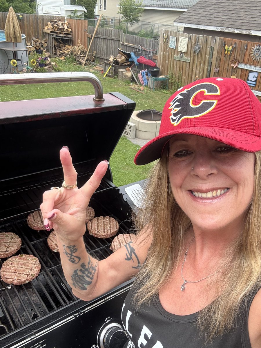 Enough for 2 meals 😊😊😊 I am Grilling in the rain ☔️ 💦