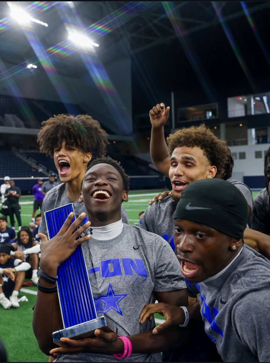 _rukevwe_08's tweet image. CONFIDENCE ON A THOUSAND! This train gonna keep rolling all the way into the season!
@WERaiderFB