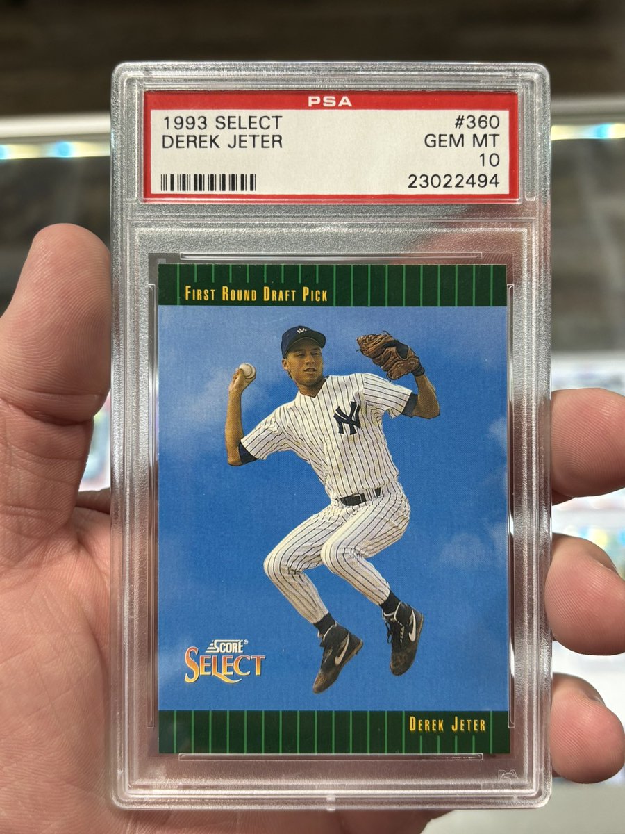 #FACTORYSTACKS stack thru 7/13 (tonight)!

$235 Jeter Rookie PSA 10

Claim with “take”, offers can be sniped.
Stacks &lt; $60 pay $5 BMWT. Must claim at full for claim to be eligible for 5-10% stack discount.