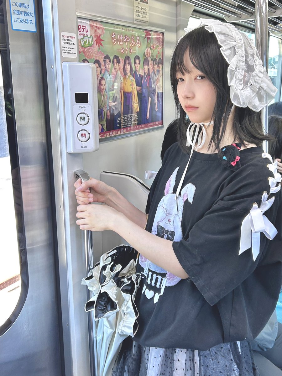 罗人類 tweet media
