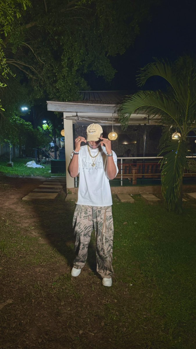 iamnimsly's tweet photo. Survived the storms, now I’m rising victorious and ready to conquer the world! 🌍💪 #Unstoppable . New music otw😎🔥 https://t.co/zMlRPSk3Bv