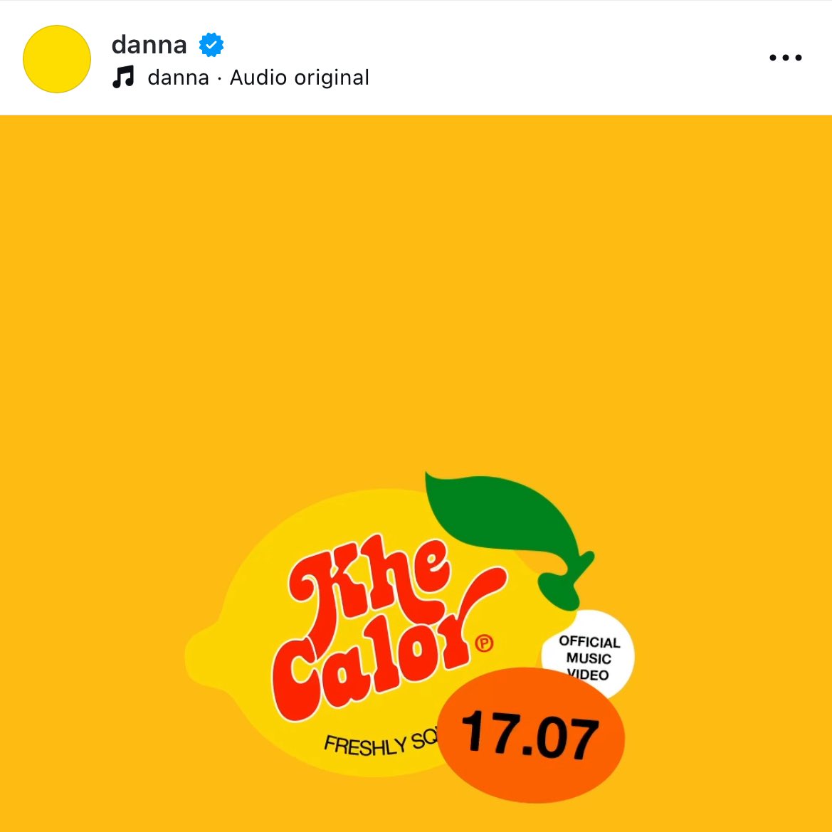 T0KOME's tweet image. ellas solo juegan con mi esquizofrenia 😭