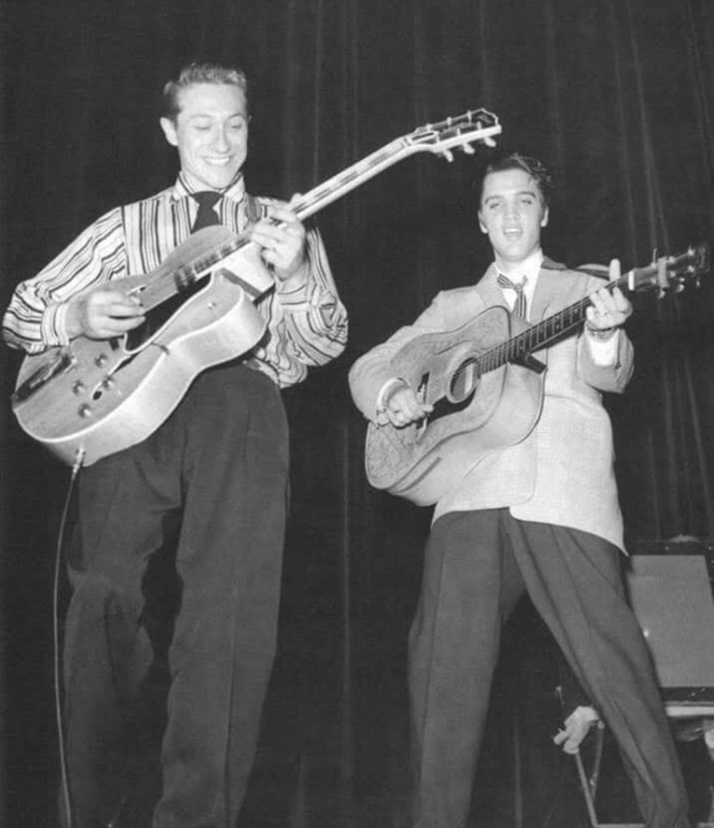 officialslimjim's tweet image. Be Cool! Tune In! #rockabillyraveup @littlesteven_ug @SIRIUSXM CHANNEL 21 5:00 PM PST @ElvisPresley #scottymoore ☘️😺 📻🎙️