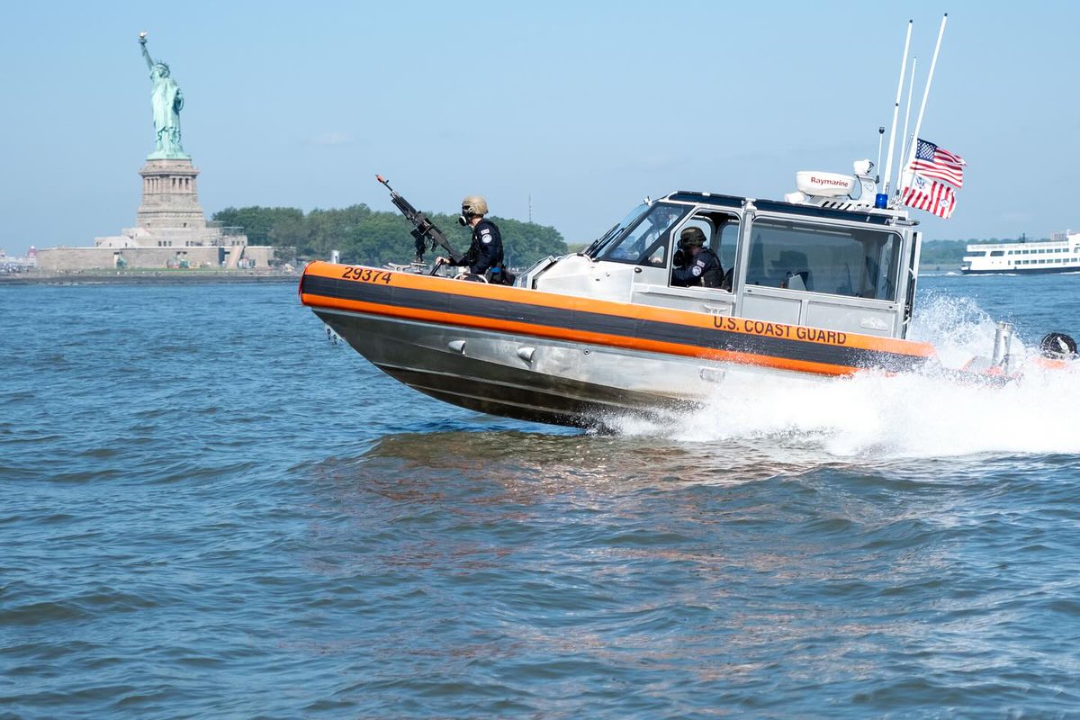 USCG's tweet image. Being always ready means preparing for the unexpected. Through recent tactical exercises, Maritime Safety and Security Team (MSST) New York strengthened their readiness to control, secure, and defend our ports and waterways. @USCG leadership, presence, and vigilance in America’s…