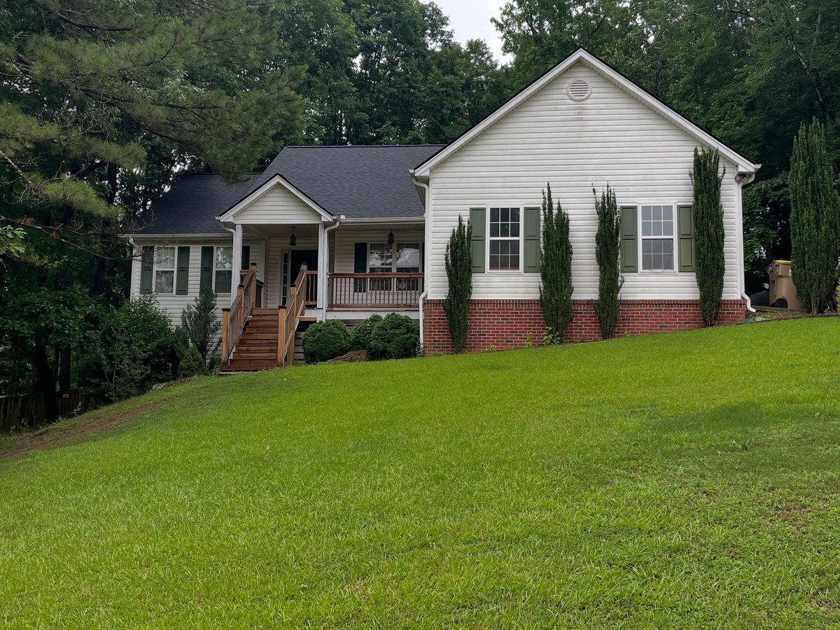 jreesebradley's tweet image. We will be moving into what I am calling Magdalene House on the 30th. Doesn’t it look like something C.S. Lewis might live in ? 😃🦁
I think it’s the prettiest house!
But how in the world will I hold it together when we leave the Saddle Ridge driveway for the last time?
We moved…