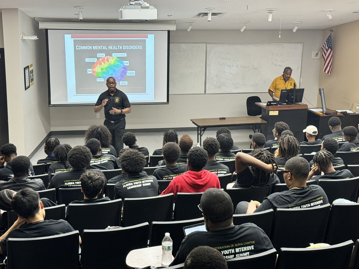 theCWCF's tweet photo. The highlight of my weekend was giving back by presenting Mental Health in the African American Community during our Florida Youth Intensive Leadership Summit.
#DrWilsonSpeaks #DrWilsonTrains #MentalHealth #YouthLeadershipSummit #AlphaPhiAlphaFraternity #FloridaFed #FFAC https://t.co/1G6RJdl7II
