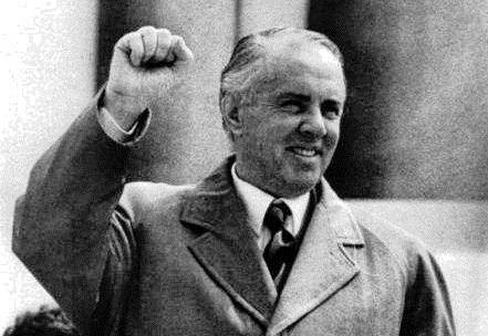 commie_quotes's tweet photo. "The Albanians, along with the Chinese, make up 1/8th of the world's population."

-Enver Hoxha, allegedly https://t.co/eXmdVvcTRI