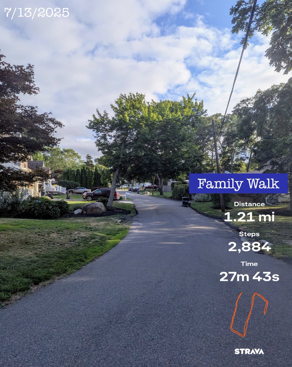 Went out for a really nice family walk around the neighborhood. I cherish these moments and have been looking forward to this walk. 😊 #Walking #FamilyWalk #Fitness