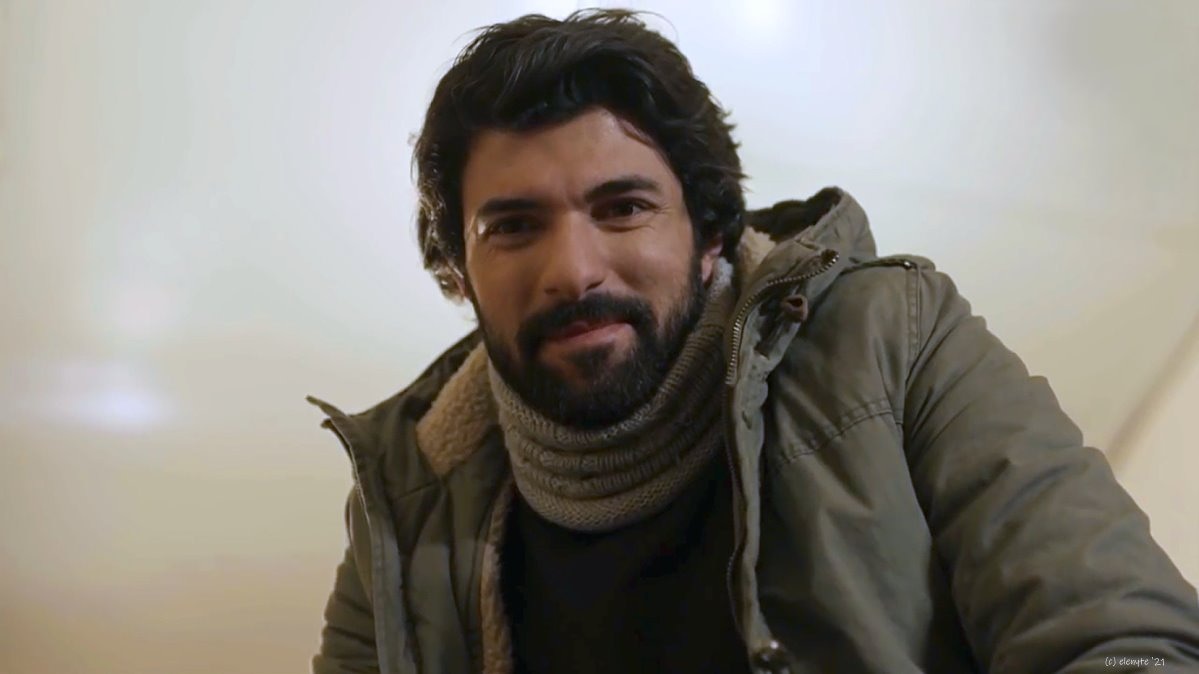 <a href="/engin__akyurek/">Engin❤️akyurek🇰🇼🇹🇷</a> <a href="/MonicaTiserra/">Monica Tiserra</a> The thumbnail for Kara Para Ask kept appearing on my home page at Netflix.
Husband suggested I take a look since I like foreign films &amp; series.
I started to watch at 8 PM. That face emerged above the fortress wall and I didn't get to sleep until 4 AM.
What a story!