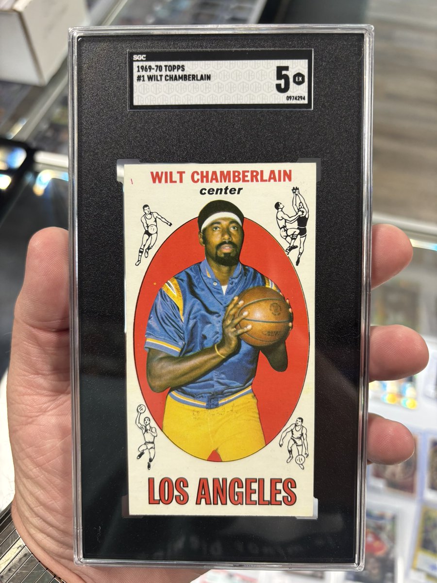 #FACTORYSTACKS stack thru 7/13 (tonight)!

$210 ‘69 Wilt Chamberlain SGC 5

Recent sales from $195-270

Claim with “take”, offers can be sniped.
Stacks &lt; $60 pay $5 BMWT. Must claim at full for claim to be eligible for 5-10% stack discount.