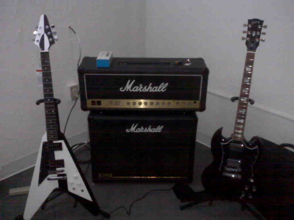 <a href="/symeew13/">Guitarbizon</a>