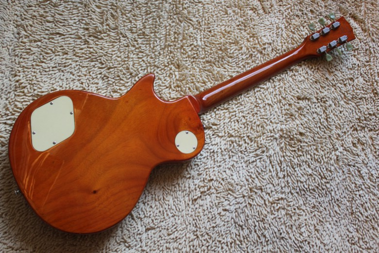 <a href="/symeew13/">Guitarbizon</a> It's shy🎶