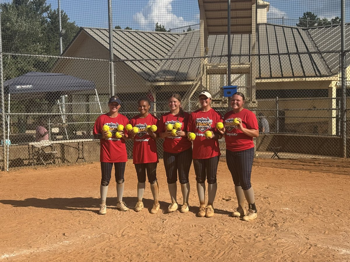 AnnaClaireFree8's tweet image. •WE’RE SO ATL ‼️‼️‼️‼️ •CHAMPIONS❗️❗️❗️❗️❗️