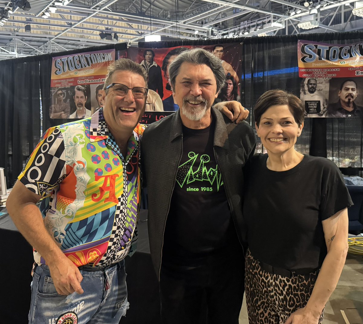 roylucier's tweet image. My wife and I were born in the same year and obviously grew up around the same kind of movies and music. Both of us were really into La Bamba growing up, and especially me, due to the character of Bob in the movie being so similar to my brother John. An honor to finally meet…
