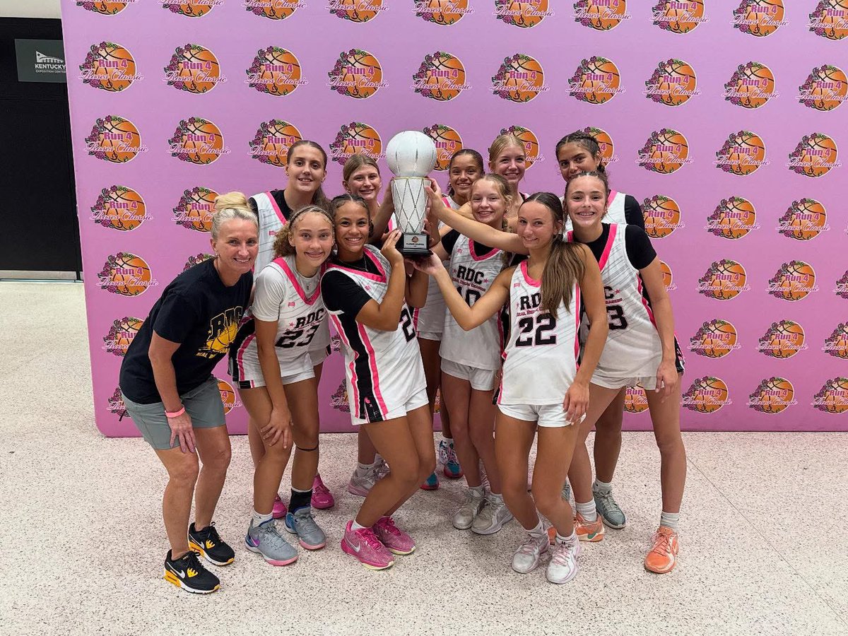 Maelie Still tweet media