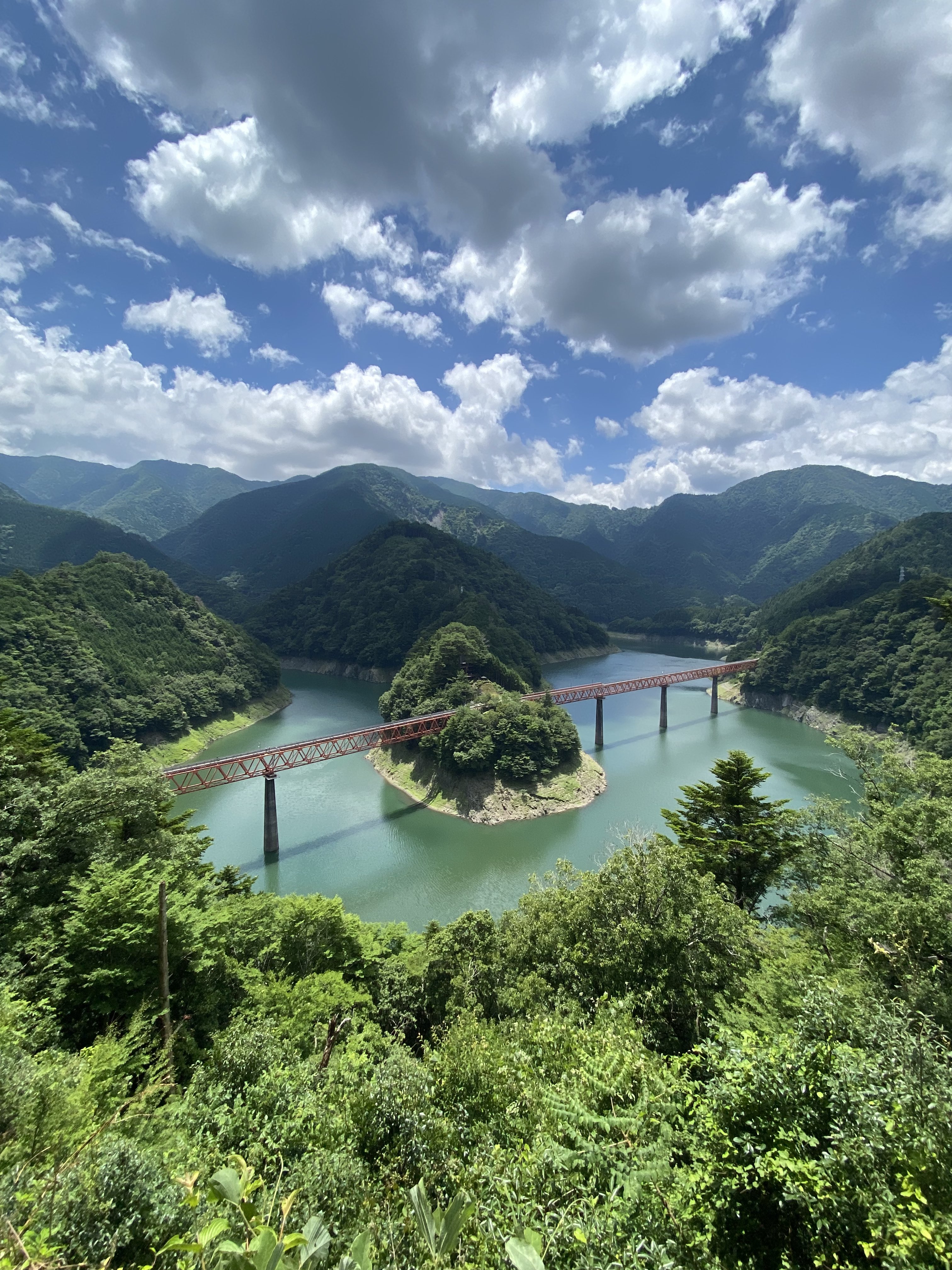 奥大井湖ジオラマ 奥大井湖ジオラマ （カヤックで水没トンネルへ: 下総鉄道工事中