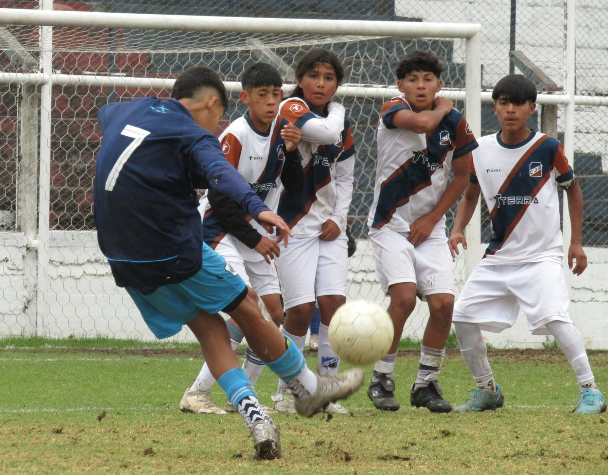 🔵⚪️ #DivisionesInferiores 

Las divisiones formativas de Gimnasia visitaron a Juventud Antoniana.

Resultados.⬇️ 

➡️ Sub 13: Juventud Antoniana 1️⃣🆚️1️⃣ Gimnasia 🤝🏻
➡️ Sub 15: Juventud Antoniana 0️⃣🆚️0️⃣ Gimnasia 🤝🏻
➡️ Sub 17: Juventud Antoniana 2️⃣🆚️0️⃣ Gimnasia ❌️