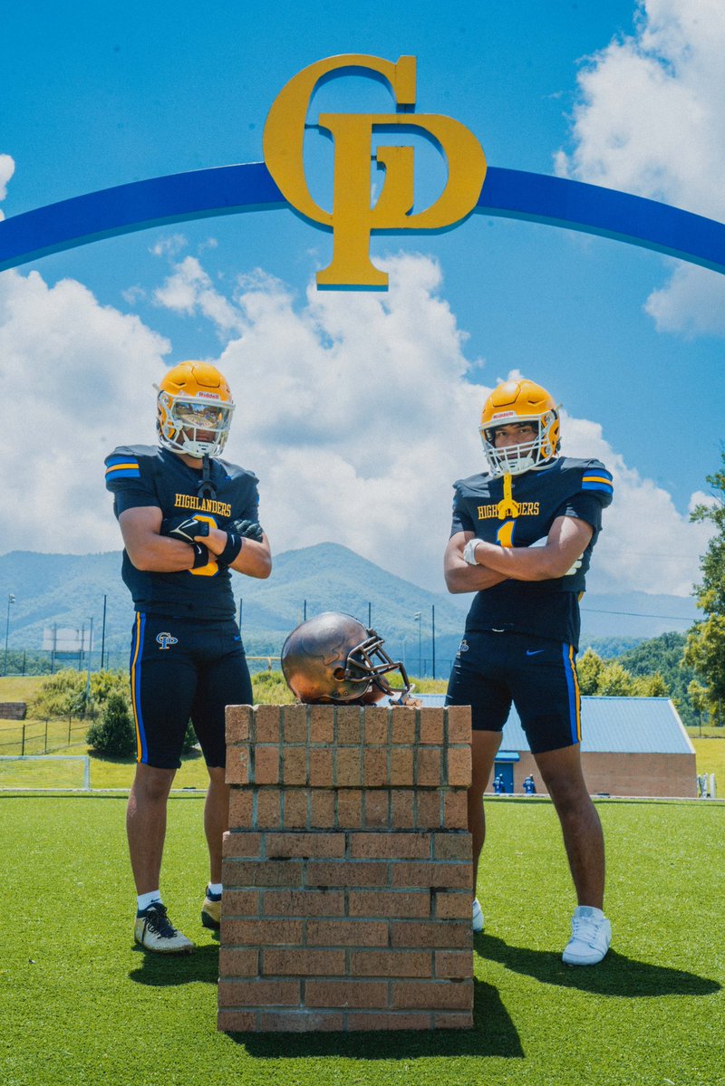 Wes_Jenkins1's tweet image. I’m not sure there is a more beautiful high school football field than Gattlinburg-Pittman 📸📸
if there is, I’d love to see it!