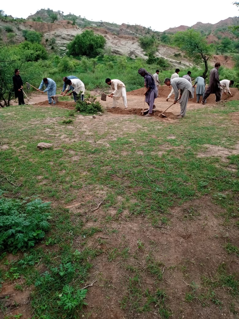 WorldBank investments will continue to support small farmers with climate-resilient knowledge &amp; finance, aiming to increase production &amp; incomes, &amp; flood &amp; disaster resilient infrastructure &amp; social protection interventions for those impacted in #Pakistan: wrld.bg/Yb0S50Wo9lt