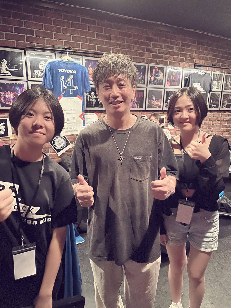 NYツアー最終日にFUYUさんがきてくれました🥁嬉しい！ありがとうございました！！今度はお話ししたりセッションもやりましょう！デュオで共演した古里愛さんも一緒に📸