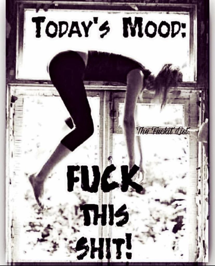 Yesss … 😎🙌🏼 !! Ich wünsche allen einen super Start in die neue Woche 🤍🩶! Möge nicht nur der Kaffee heiß sein, auch das Wetter … oder der Nachbar … Nachbarin … 👍🏼😉😅