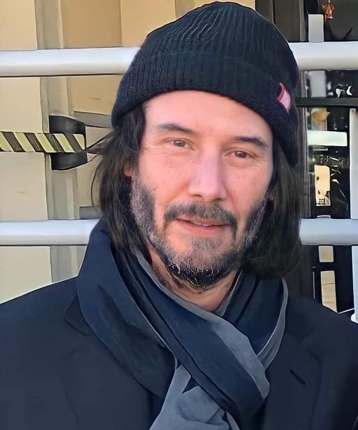“The simple act of paying attention can bring great joy.”
— Keanu Reeves