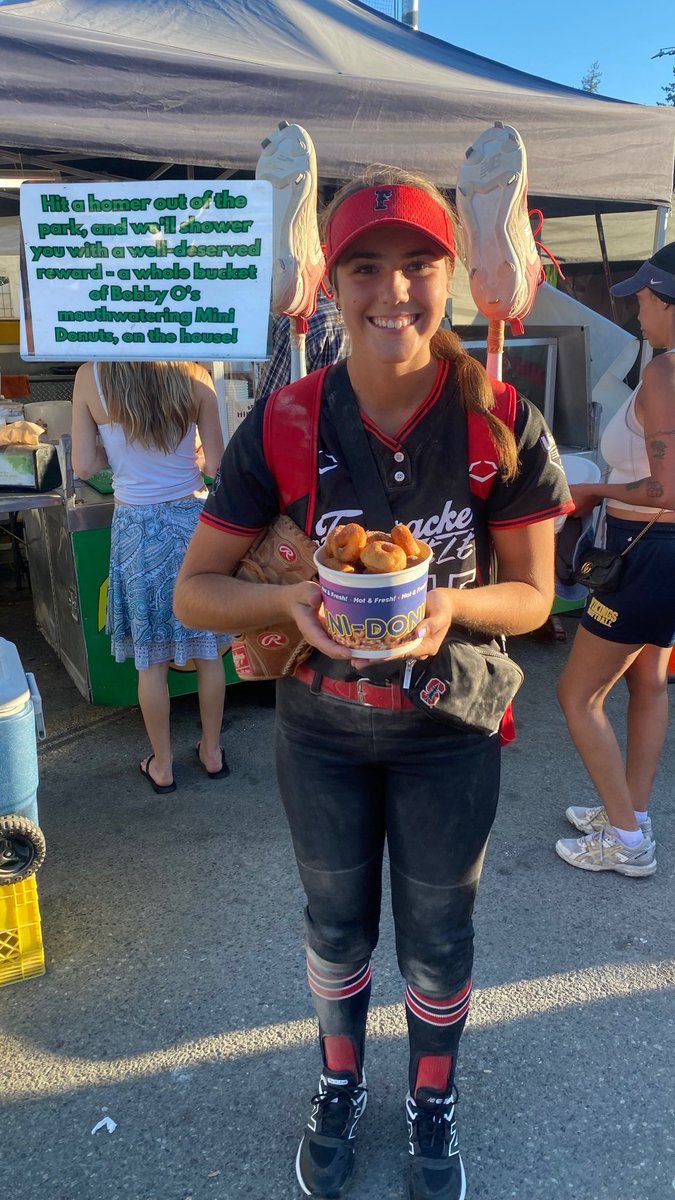 Marisa Bryson (@marisabryson15) on Twitter photo Runner Ups at the Canada Cup🇨🇦🥈
Such a cool experience & am so grateful I got to be apart of it! The best way to end the trip consisted of a free bucket of donuts after I hit a homerun in the championship against the Chinese Taipei U18 team🍩🍩
<a href="/fcleles2026/">Firecrackers Leles 2026</a> <a href="/CanadaCupSurrey/">Canada Cup</a> Runner Ups at the Canada Cup🇨🇦🥈
Such a cool experience & am so grateful I got to be apart of it! The best way to end the trip consisted of a free bucket of donuts after I hit a homerun in the championship against the Chinese Taipei U18 team🍩🍩
<a href="/fcleles2026/">Firecrackers Leles 2026</a> <a href="/CanadaCupSurrey/">Canada Cup</a>