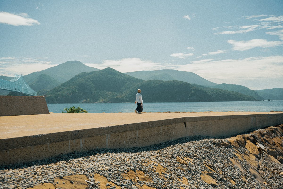 komo_c4's tweet image. 何気ない一日が、海に照らされてやさしく光っていた。