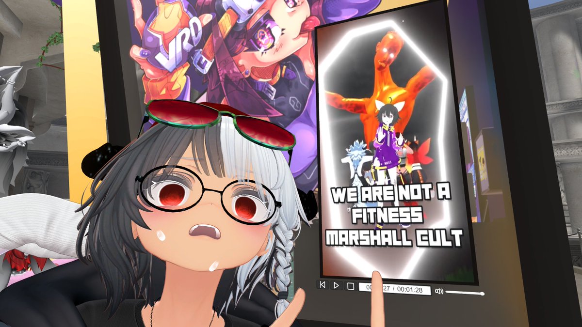 GlueIsRequired's tweet image. Vket 2025 Summer ~ Lots of familiar faces here...
#VketPhoto #Vket2025Summer #Vketはじまったな #VRChat