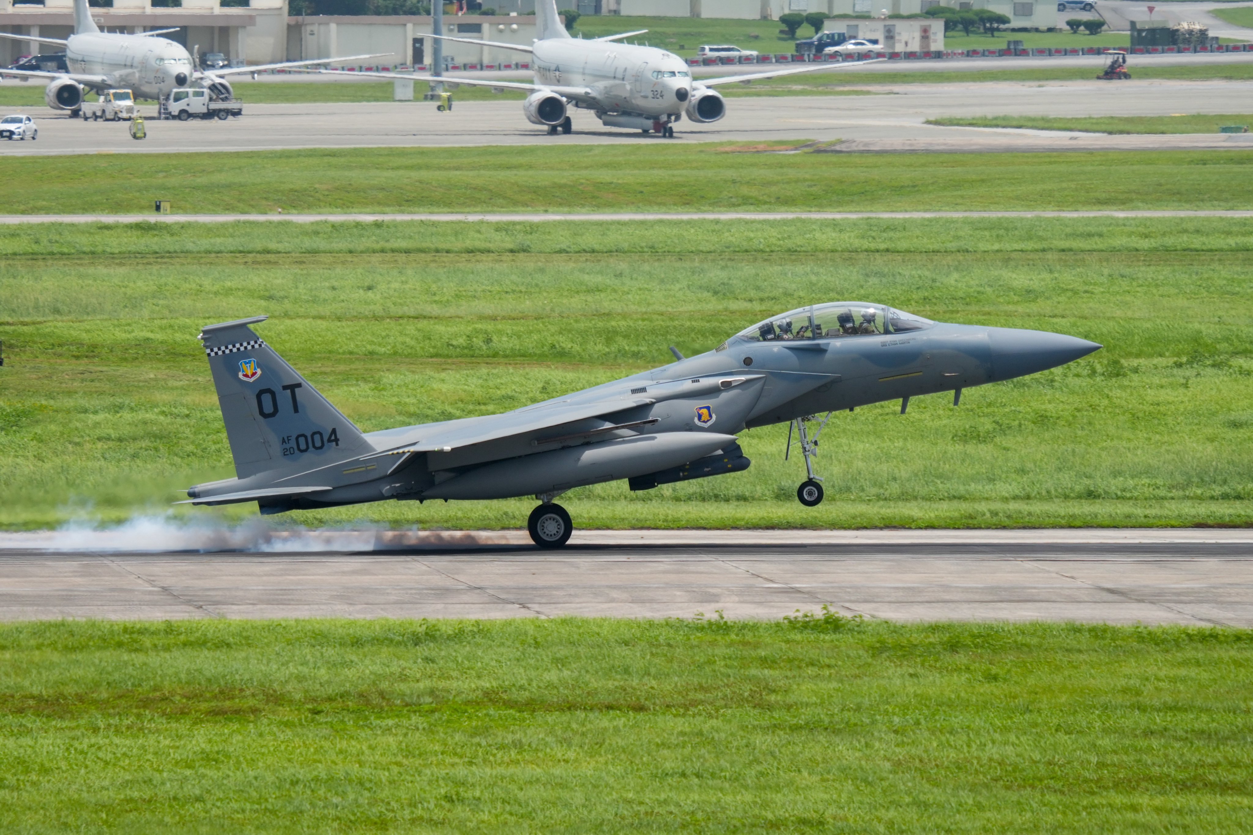 85TES F-15EX 嘉手納基地 最新鋭の米戦闘機F15EX 沖縄・嘉手納基地に2機が初飛来 退役した