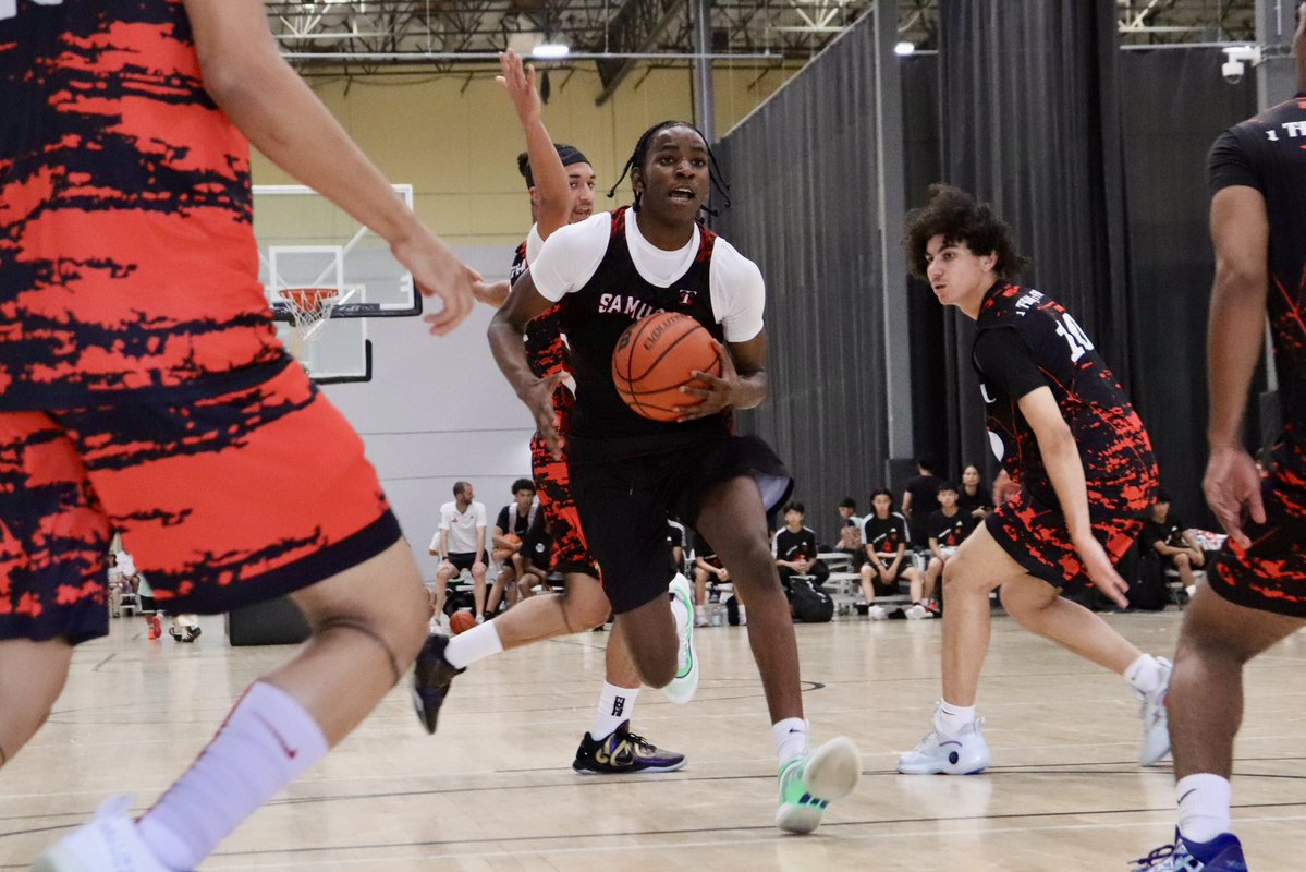 TokyoSamuraiAAU's tweet image. Tokyo Samurai 17U Black takes home the GTE Summer Classic Crown!! Lock down defense and a balanced attack had them
rolling through the competition. Ready to get after it next weekend!