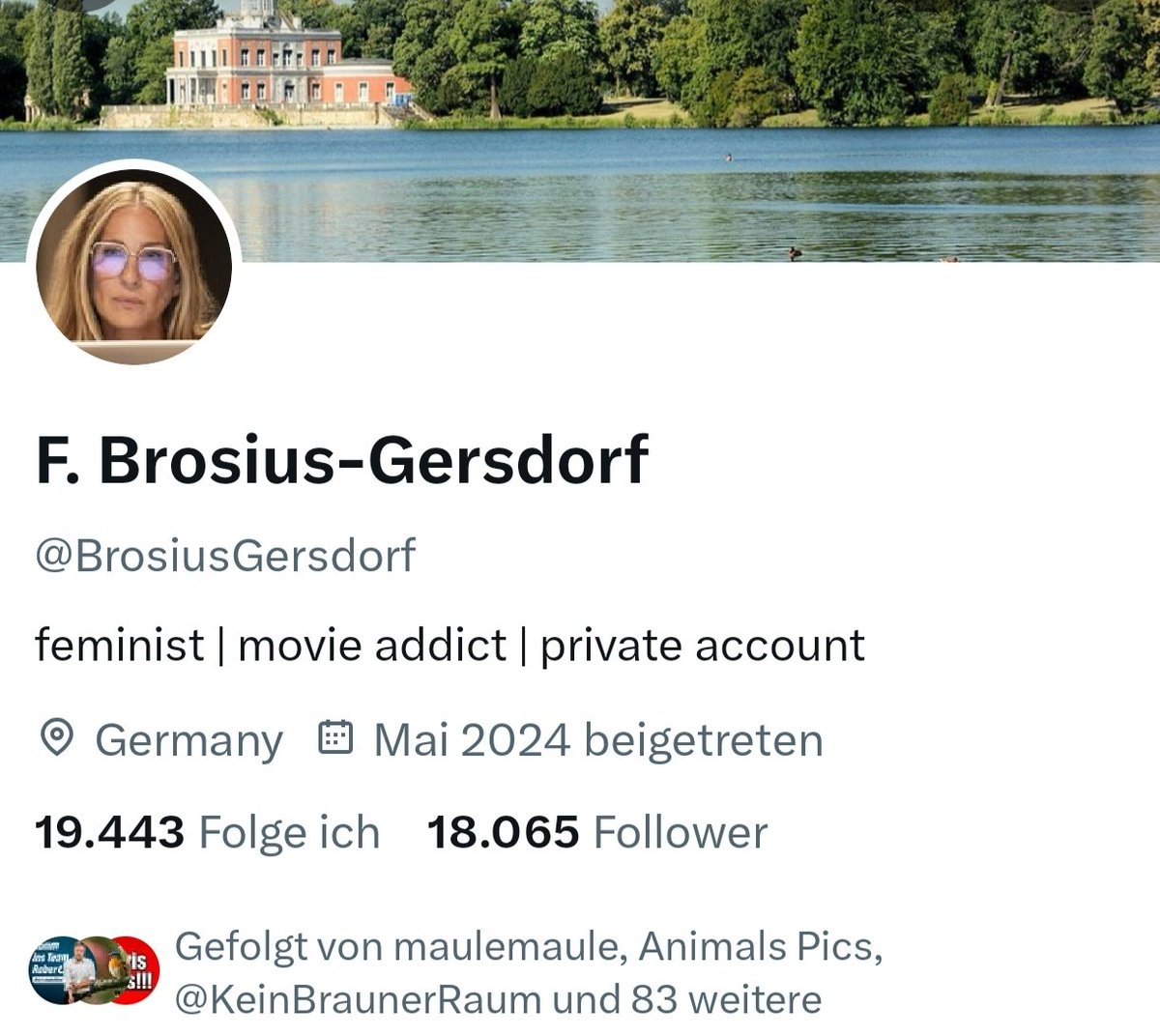 _Binchen01's tweet image. โ ๏ธBitte schaut nochmal nach, das ist ein Fake-Account!๐