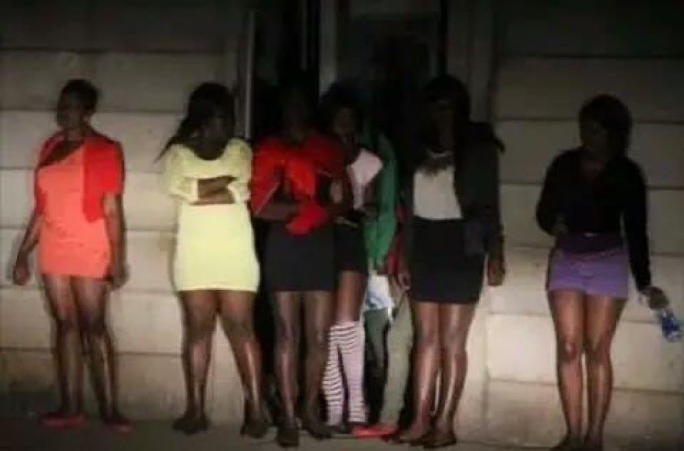 RaymondMukazika's tweet photo. What next if you find your cousin among these ladies?🤔 https://t.co/dLD0LamrQi