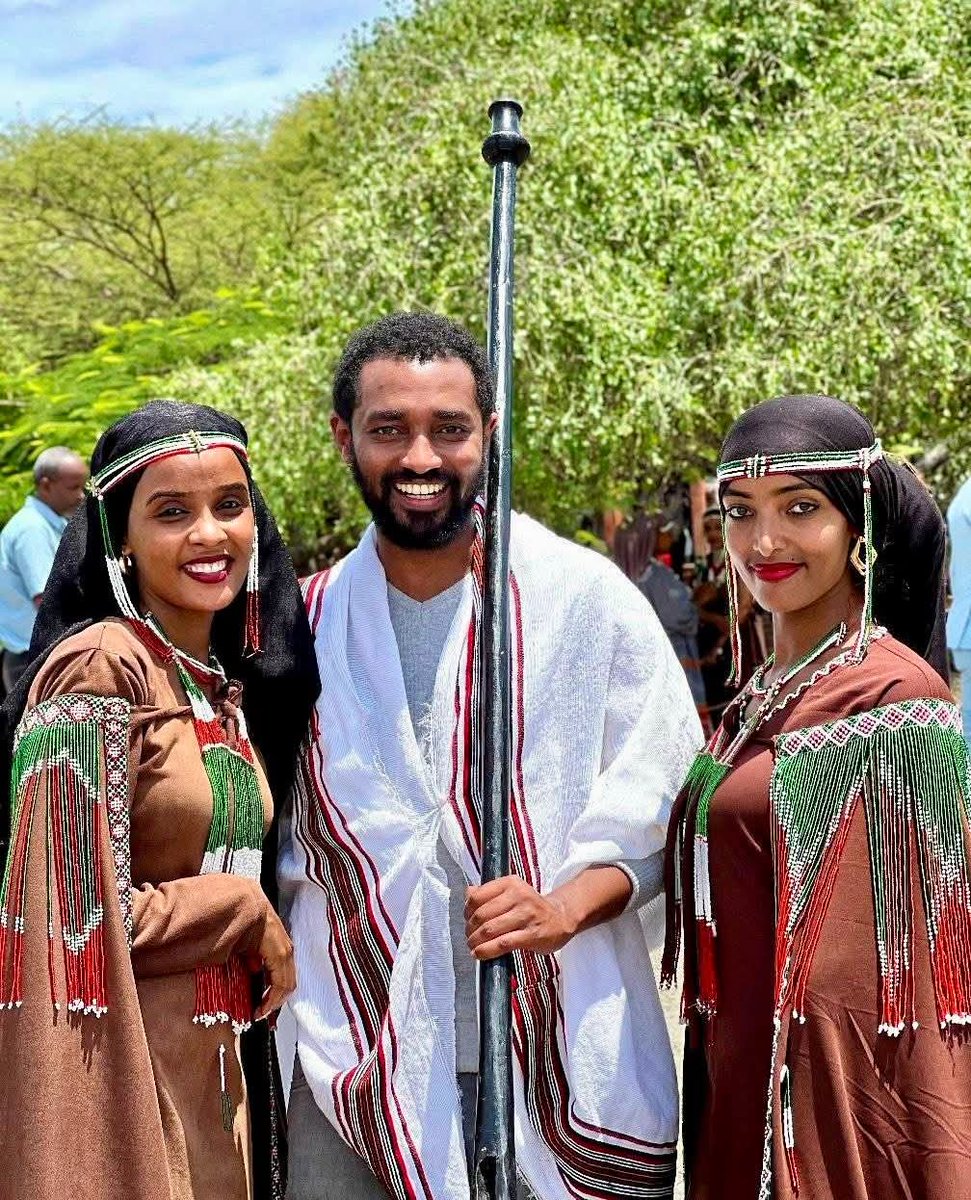 Jila Ya'a Gadaa Sikkoof Mandoo guyyaa har'aa suuraadhaan: 

 📌Godina Arsii Lixaa, Aanaa Negellee Arsii, hara Laangaanoo

Oromia Culture and Tourism Bureau
Ethiopia Land of Origins

#visitOromia #sikomando #Gadaa #Ethiopia #democracy #Oromoo #jila